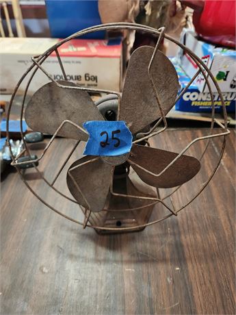 Vintage Fan, no cord. Nice Base.