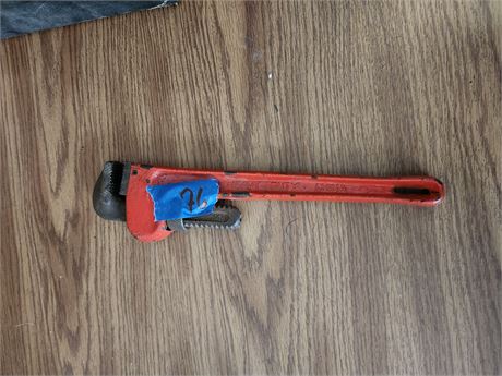 14" pipe wrench
