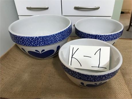 3 Matching Mixing Bowls