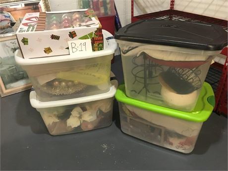 4 Containers of Christmas Misc. (#3)