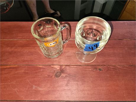 2 rootbeer mugs