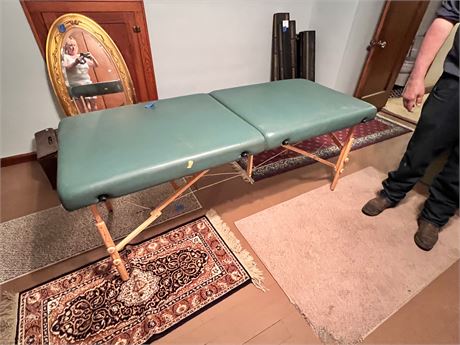 Suitcase Massage Table