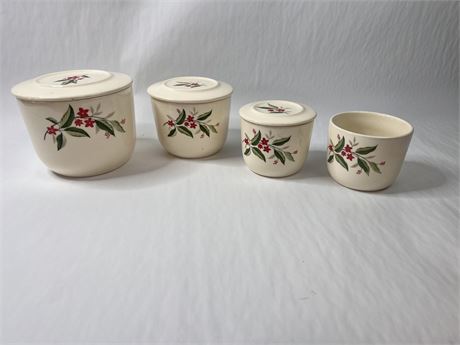 Universal Cambridge Oven Proof Poinsettia Bowls with Lids