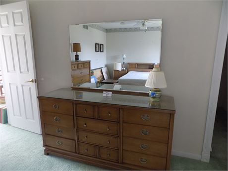 Vintage Mid-Century Dresser and Mirror, American by Martinsville