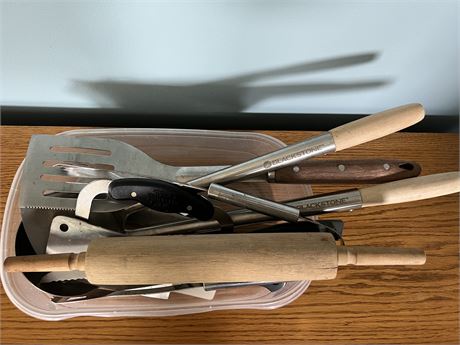 Kitchen Utensil Clean Out Blackstone and Pampered Chef