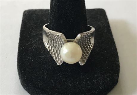 Stamped BT-10K Size 5.5 Ring