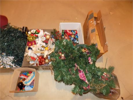 Christmas Holiday Decor
