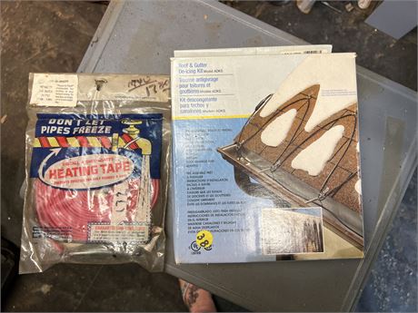 Roof gutter ice melting cable
