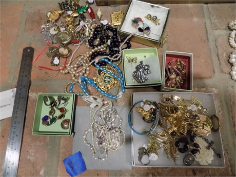 Jewelry Lot