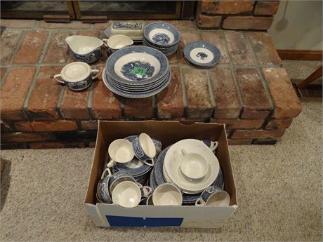 China Set Currier & Ives