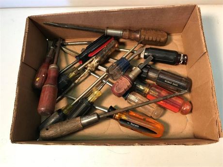 Flat of Screwdrivers (#2)