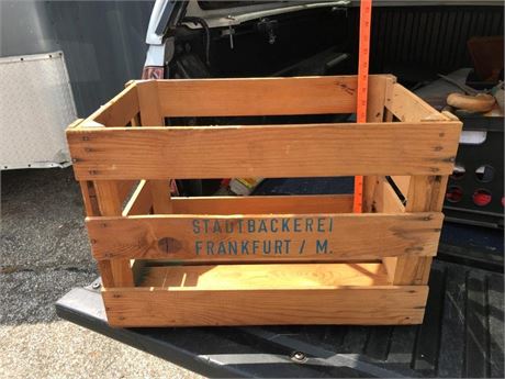 Stadtbäckerei Frankfurt / M. Wooden Crate