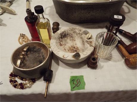 Ashtrays, Pipes, Misc