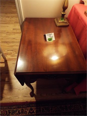 Dropleaf End Table