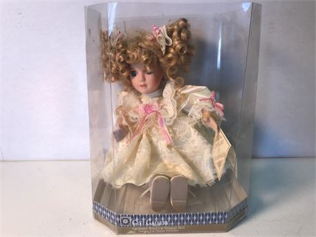 Animated Wind Up Musical Doll