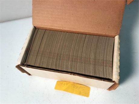 Box Labeled 1989 Topps