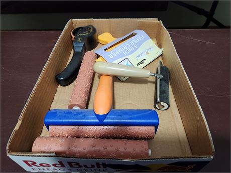 Paper Crimpers & Roller Stamps