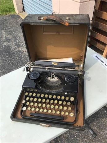 Royal Typewriter