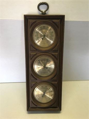 3 Gauge Weather Station, Wall Mount