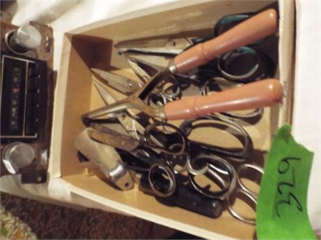 Scissors
