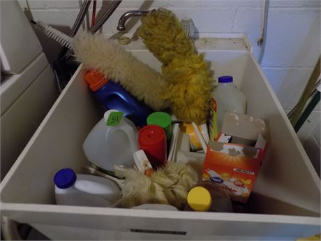 Cleaning Supplies Lot