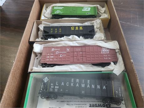 HO Train Cars