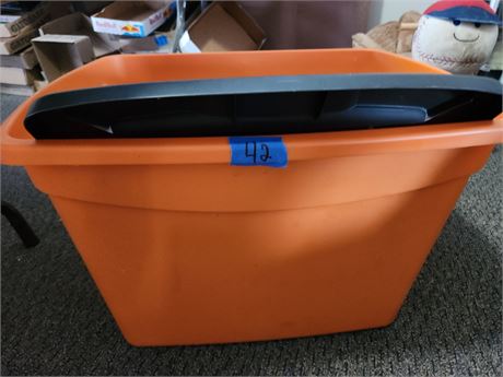 Tote with Lid