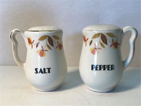 Hall Autumn Leaf Salt & Pepper Shakers (See Pictures)