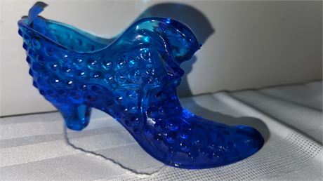 Fenton Blue Hobnail Cathead Shoe