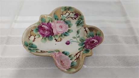 Porcelain trinket tray