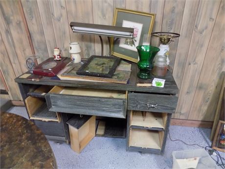 Collectibles, Desk Lot