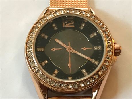 Vivani Quartz Watch