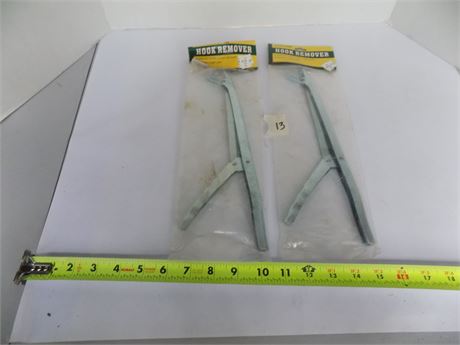 Hook Removers, In Package