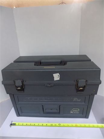 Phantom Pro Plano Tackle Box