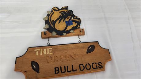 Green Bulldog Wood Sign