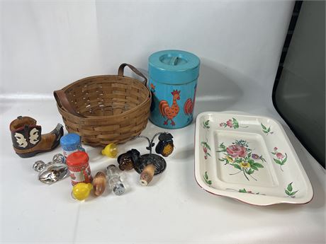 Salt and Pepper Lot