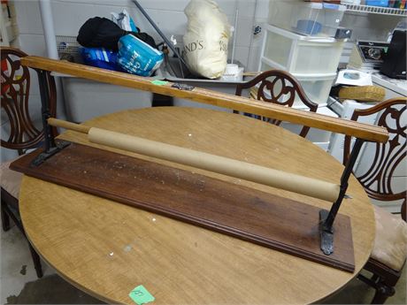 Vintage Paper Holder