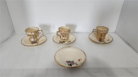 Unmarked 3 Cups And 4 Saucers
