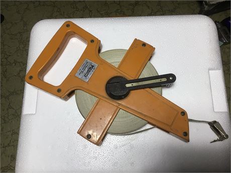 100 Foot Measuring Tape