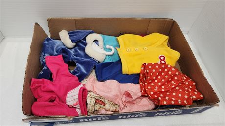 Lot Of Baby Doll Clothes