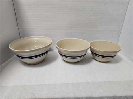3 piece Roseville mixing bowls