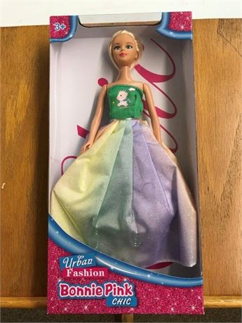 Bonnie Pink Chic Doll