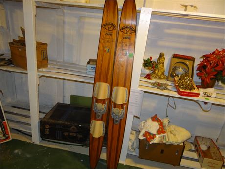 Vintage Skis