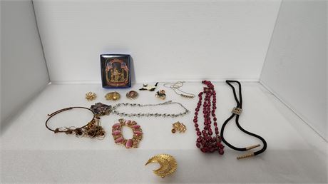 Lot Of Jewelry