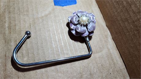 Hang bag Hanger