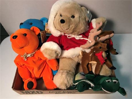 Flat of Misc. Stuffed Toys (#2)