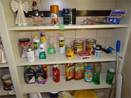 Cleaning Chemicals As a Lot
