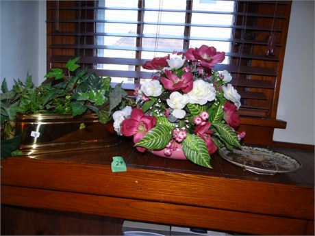 Silk Flower Arrangements As a Lot