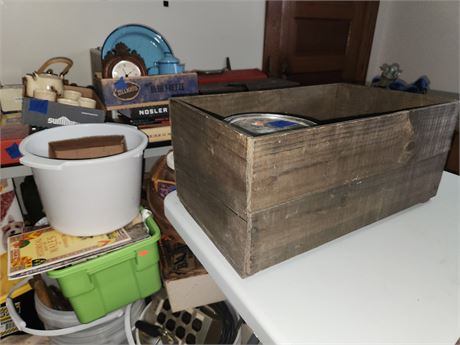 Wood Crate & Calcium Carbide