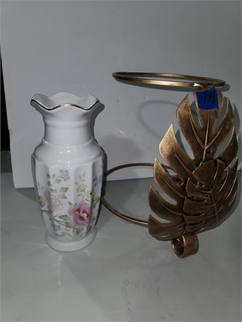 Plant Stand & Vase